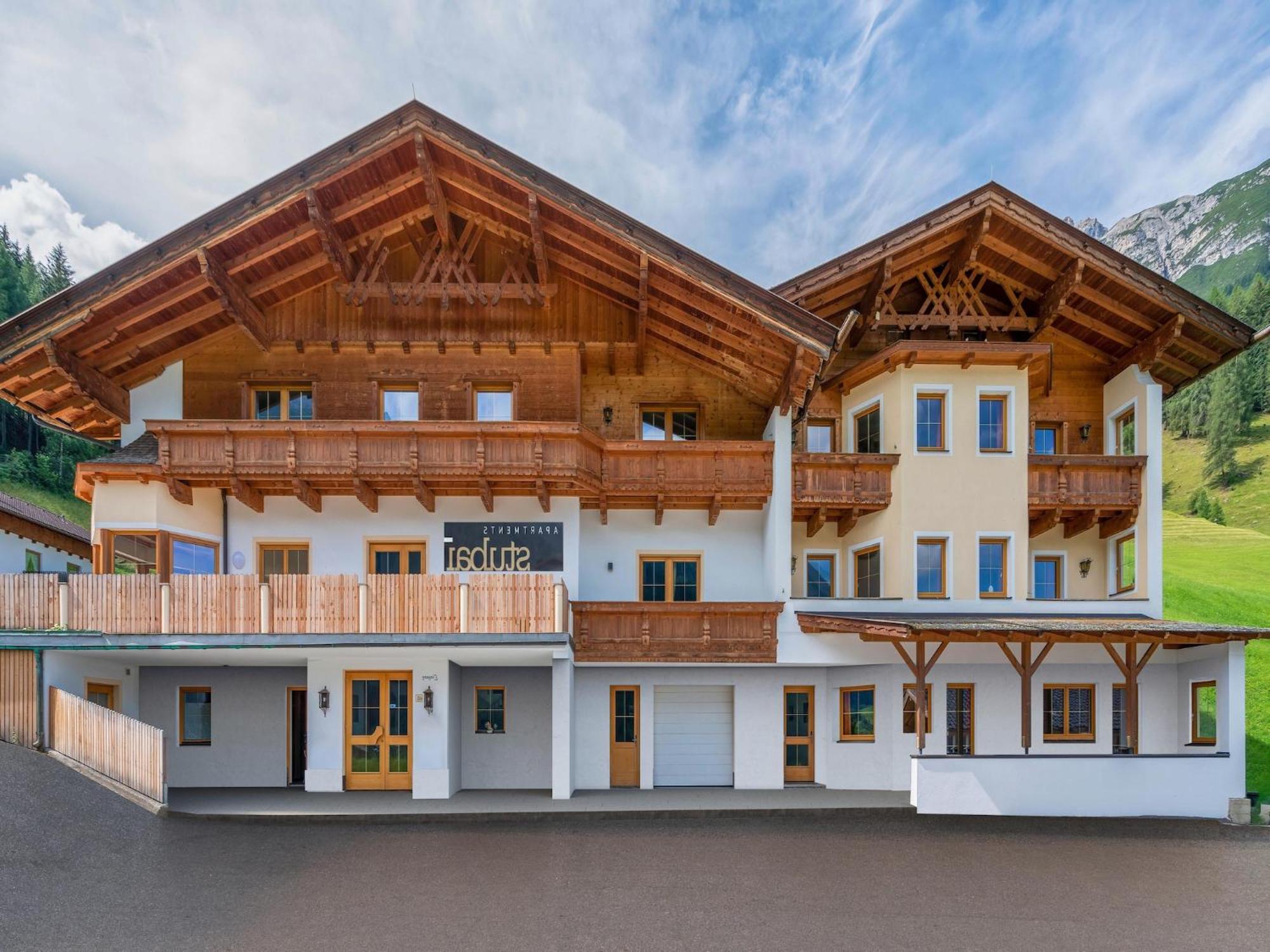 ניוסטיפט אים סטובאיטל Apartment In Neustift In A Quiet Location מראה חיצוני תמונה